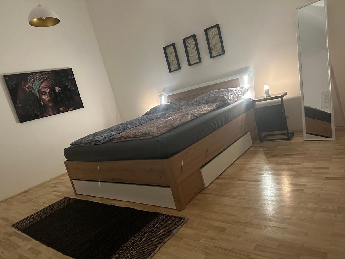 Klimatisiertes Dachgeschoss City Apartment In Zentrum Wiens Zewnętrze zdjęcie