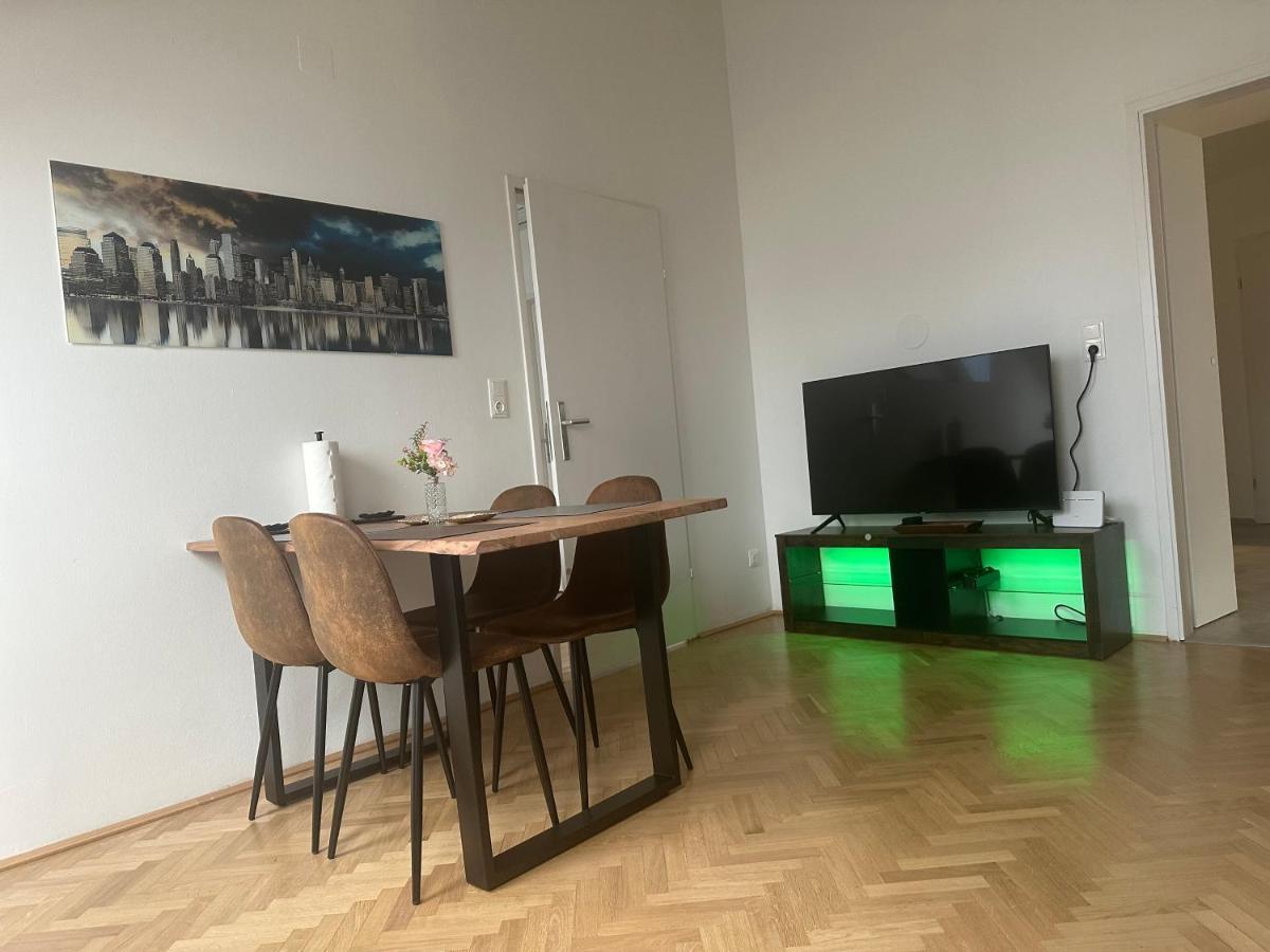 Klimatisiertes Dachgeschoss City Apartment In Zentrum Wiens Zewnętrze zdjęcie