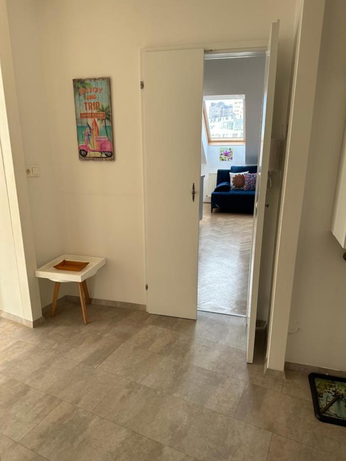 Klimatisiertes Dachgeschoss City Apartment In Zentrum Wiens Zewnętrze zdjęcie