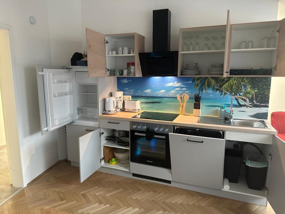 Klimatisiertes Dachgeschoss City Apartment In Zentrum Wiens Zewnętrze zdjęcie