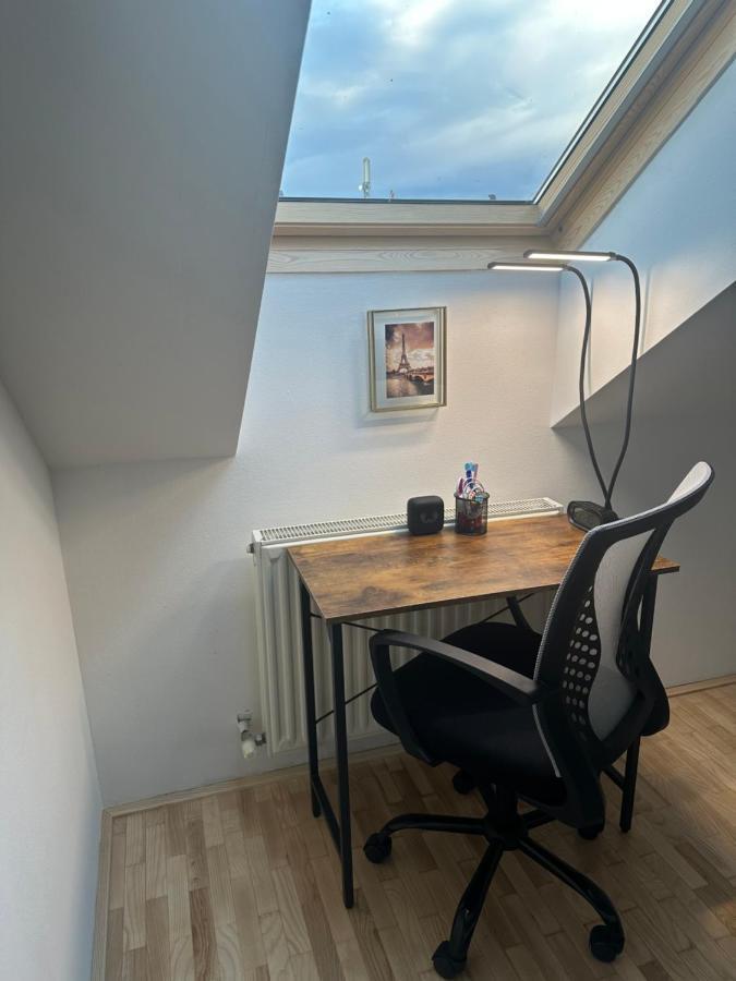 Klimatisiertes Dachgeschoss City Apartment In Zentrum Wiens Zewnętrze zdjęcie