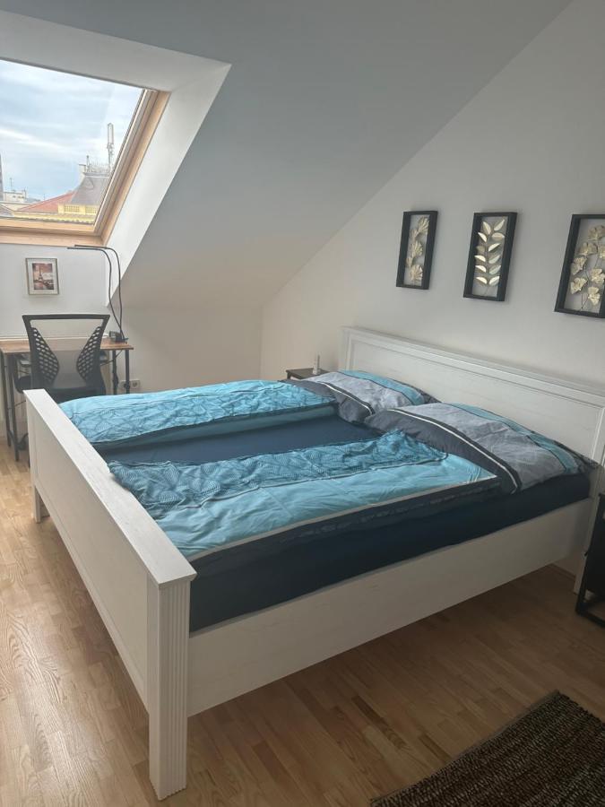 Klimatisiertes Dachgeschoss City Apartment In Zentrum Wiens Zewnętrze zdjęcie