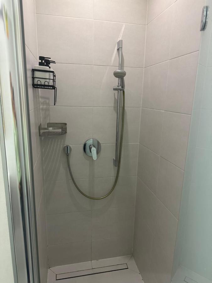 Klimatisiertes Dachgeschoss City Apartment In Zentrum Wiens Zewnętrze zdjęcie