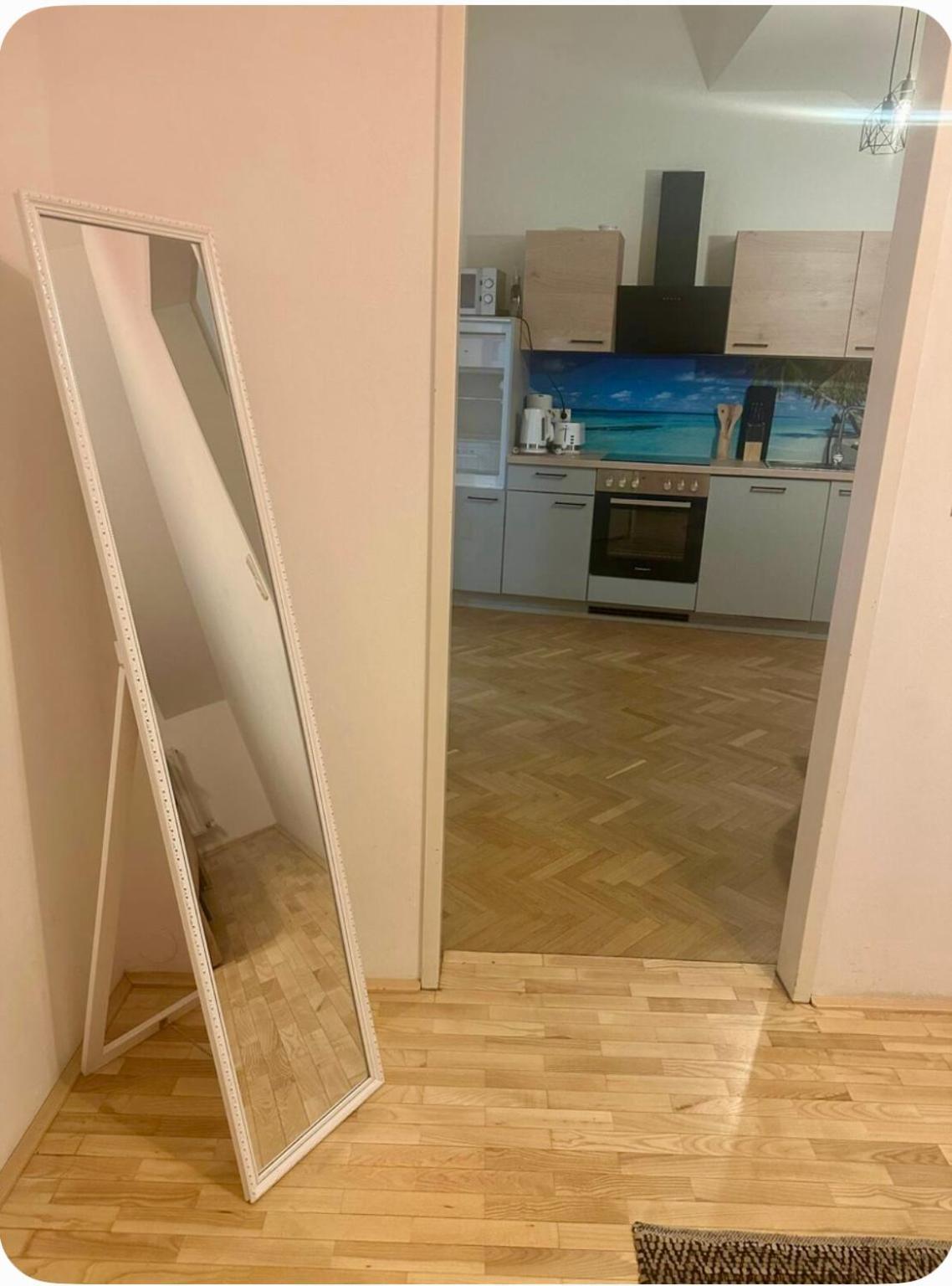 Klimatisiertes Dachgeschoss City Apartment In Zentrum Wiens Zewnętrze zdjęcie